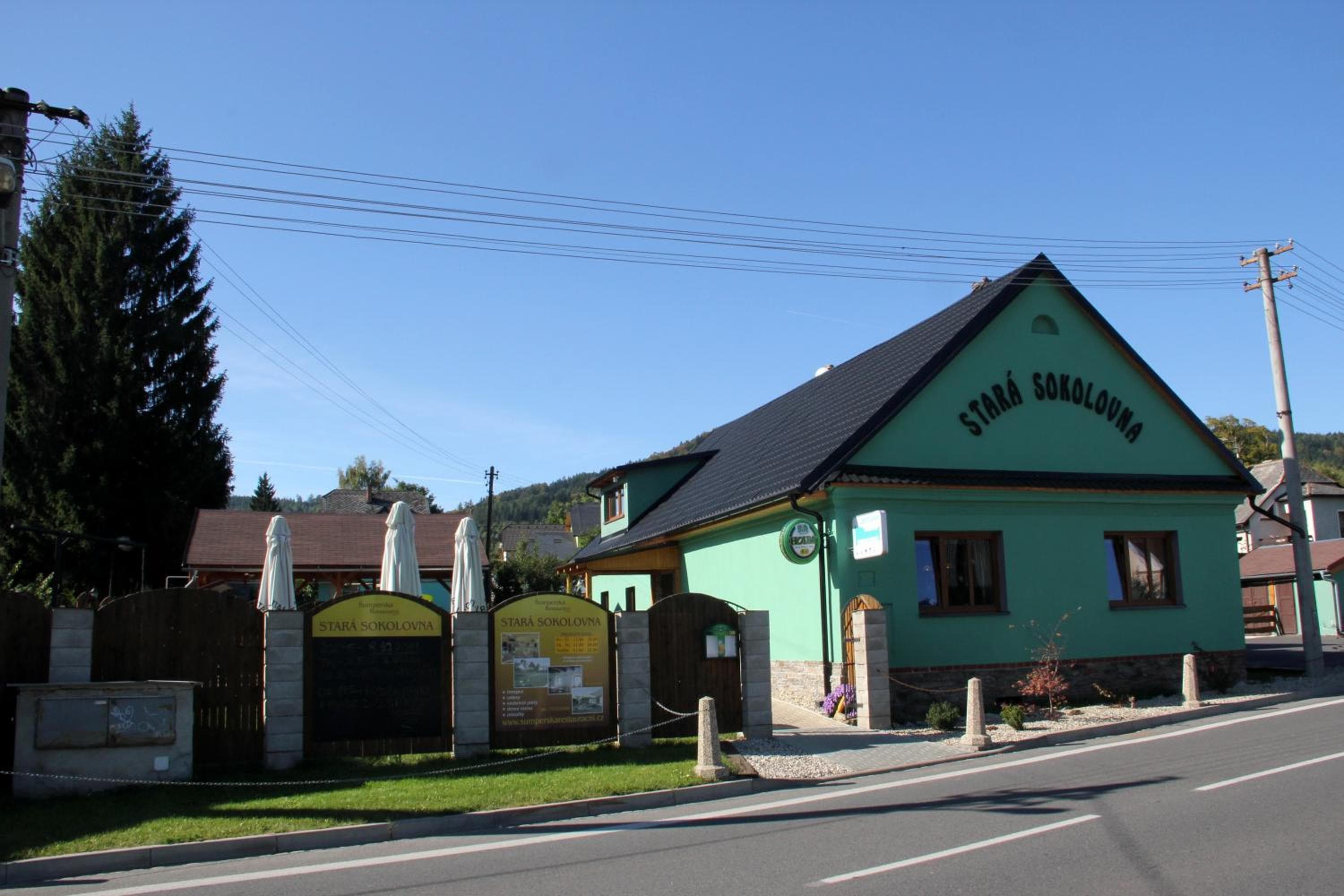 Photo 1