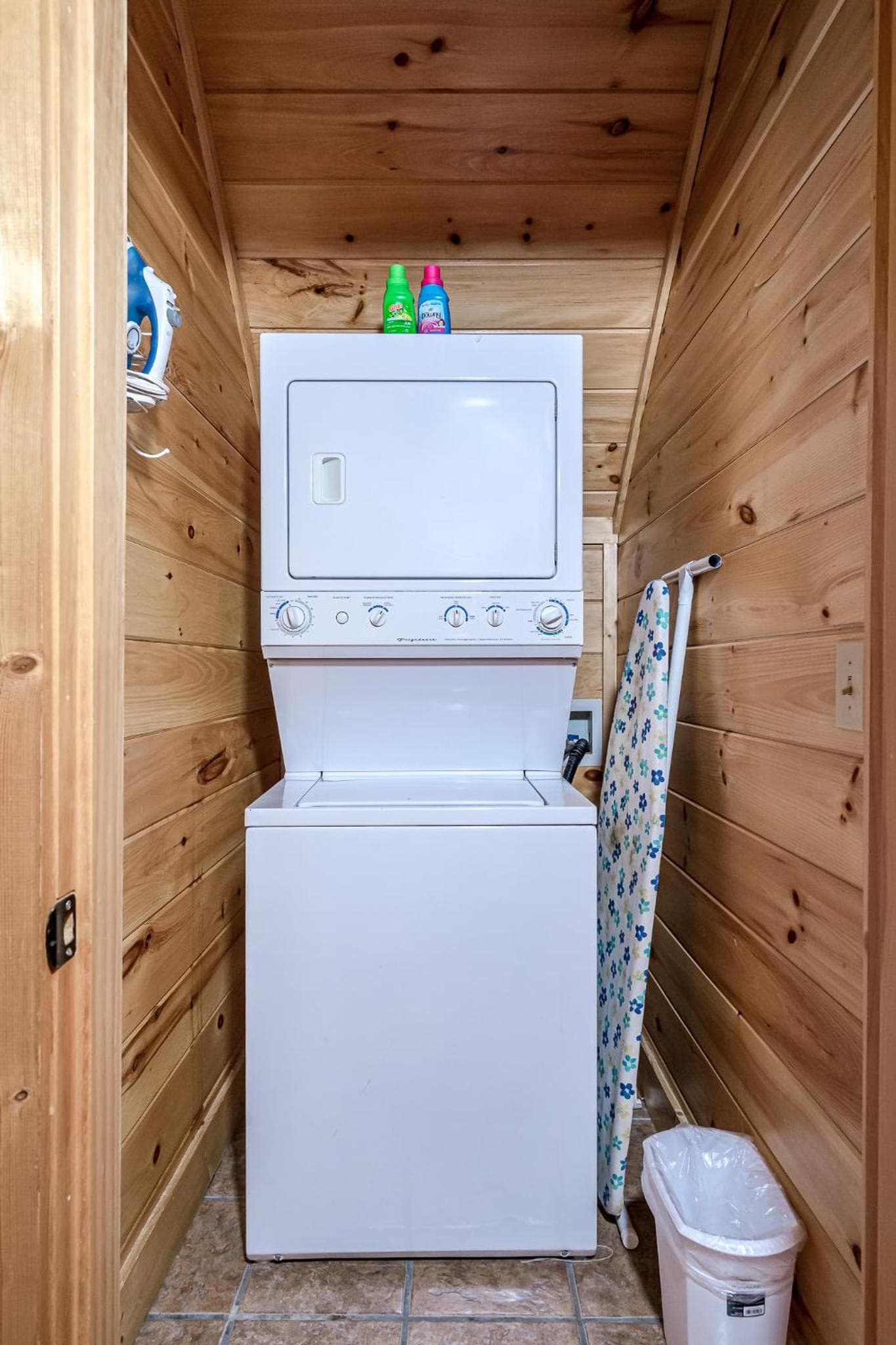 Photo 28