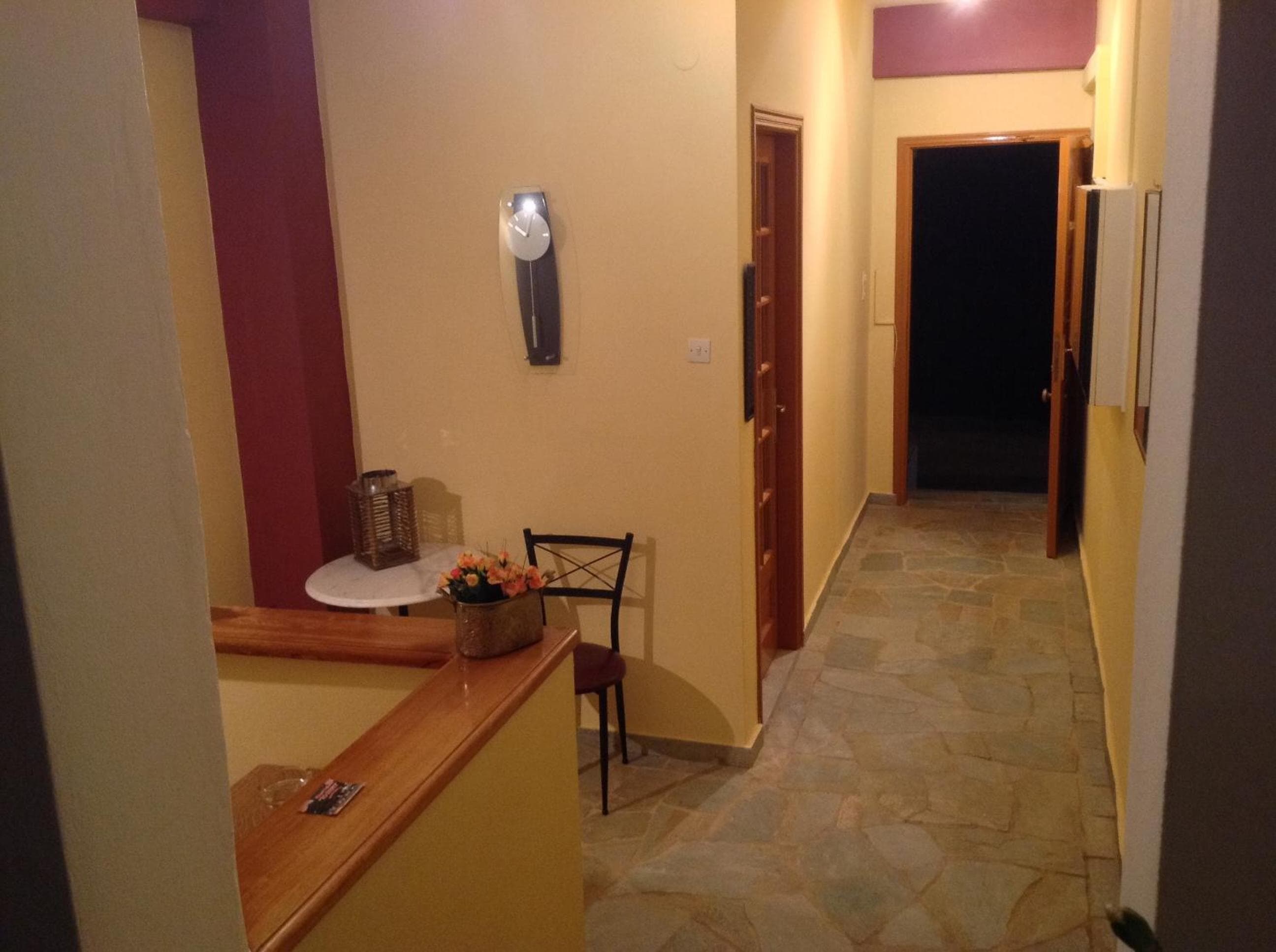 Photo 28