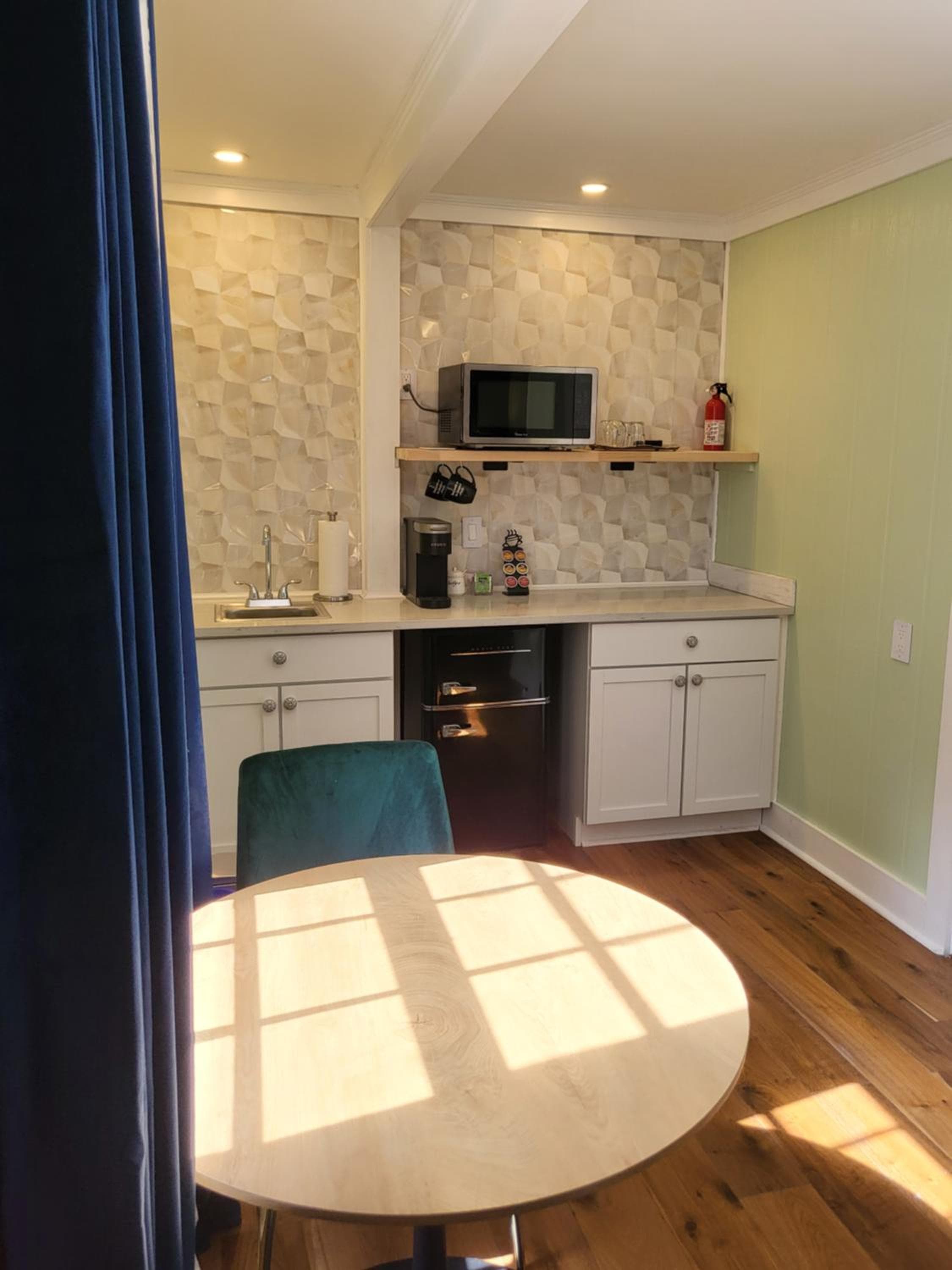 Photo 18