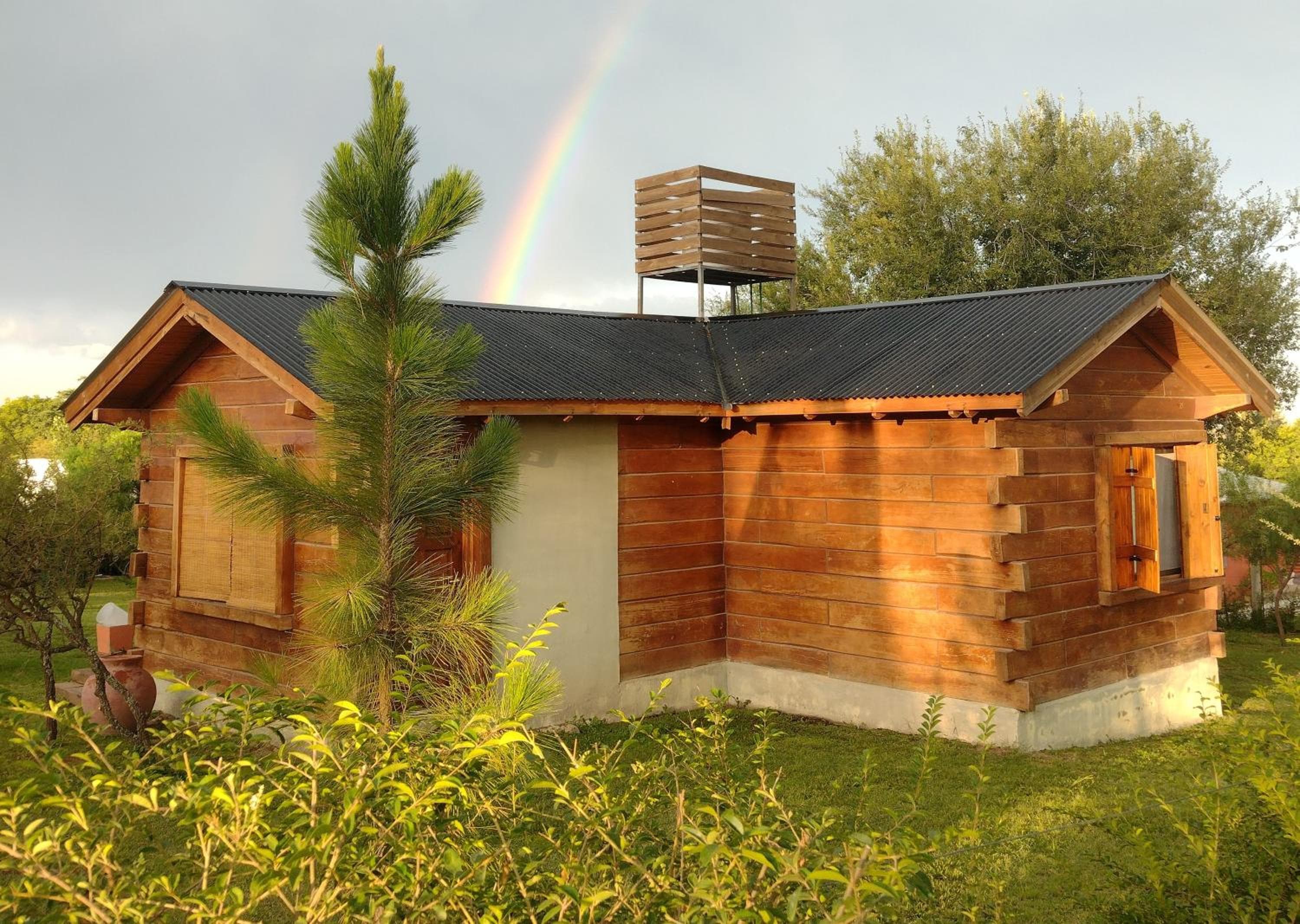 Photo 1