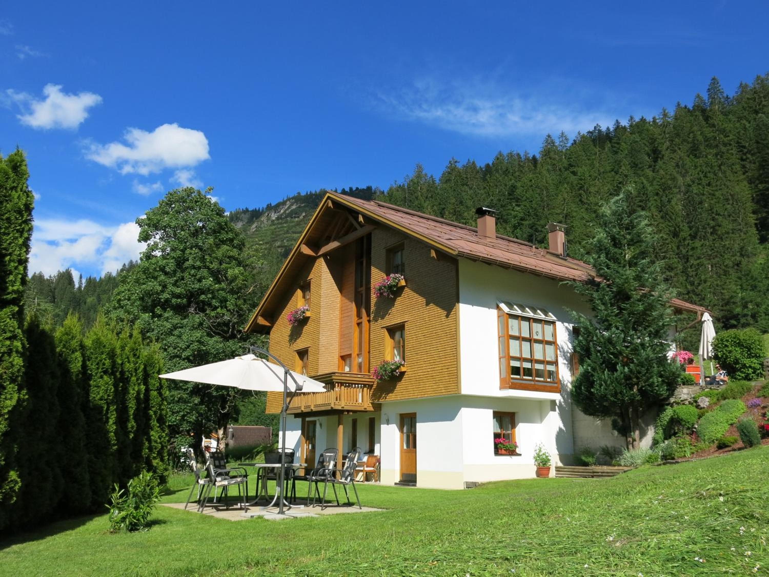 Photo 23