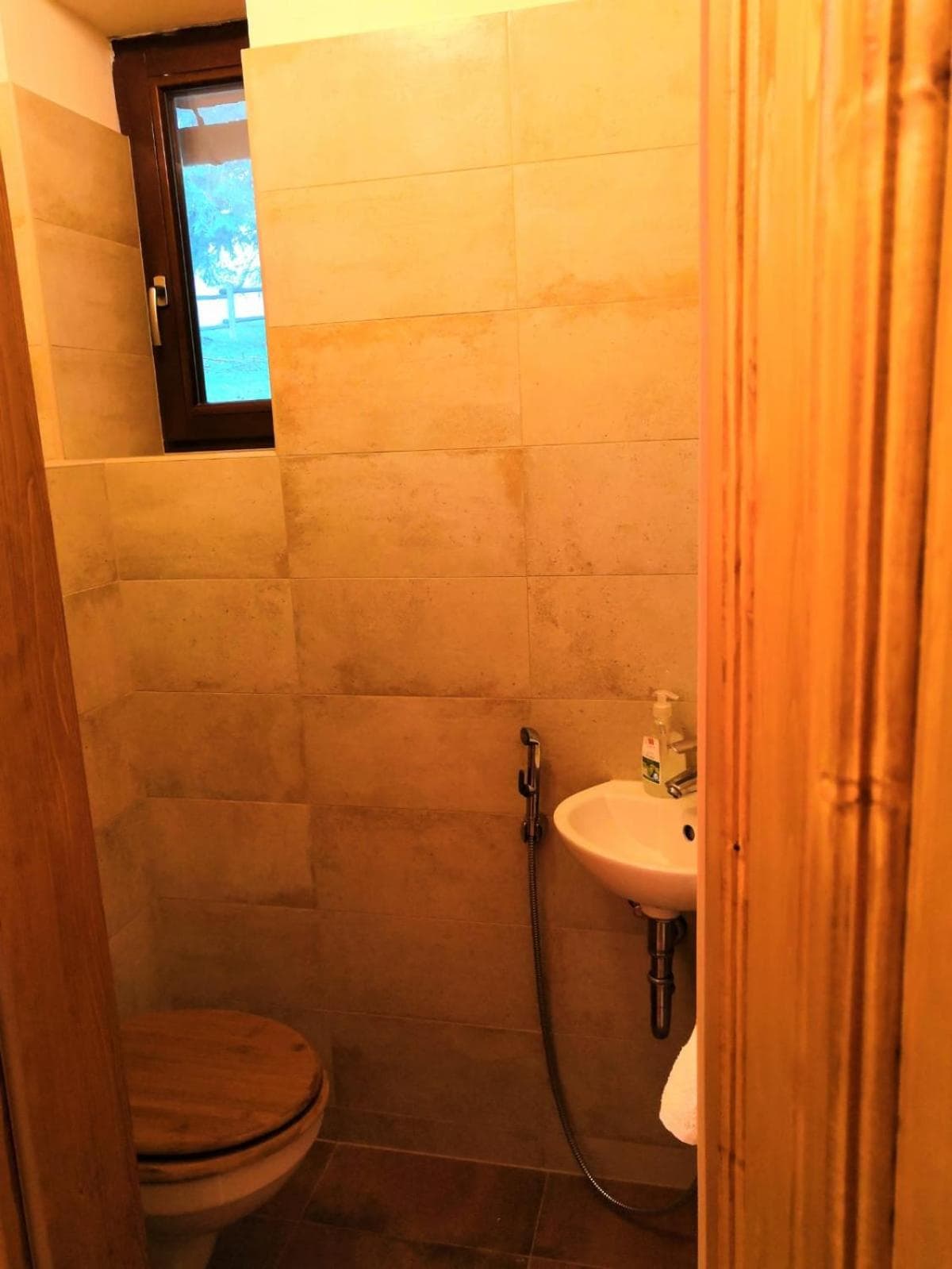 Photo 28