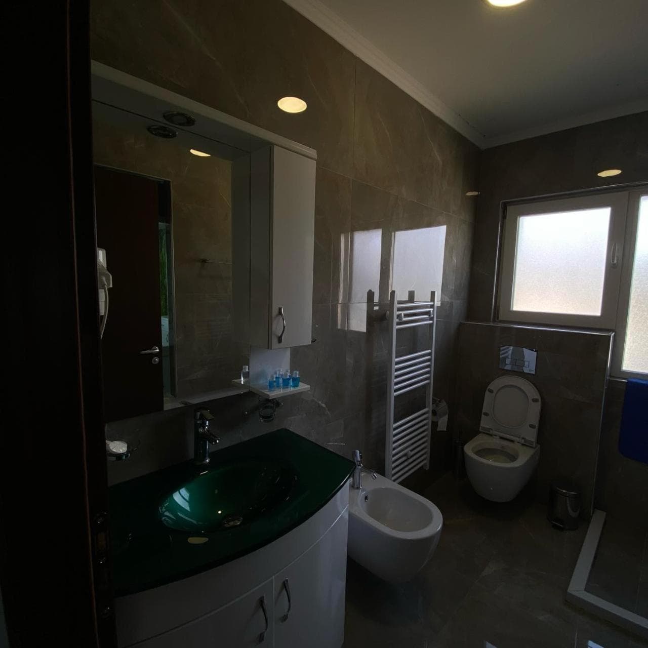 Photo 44