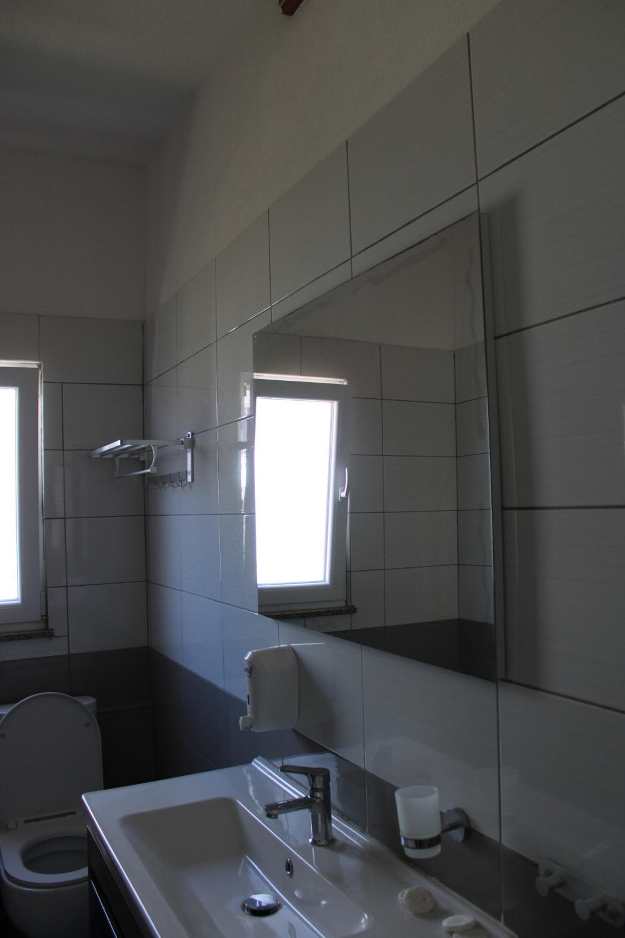 Photo 36