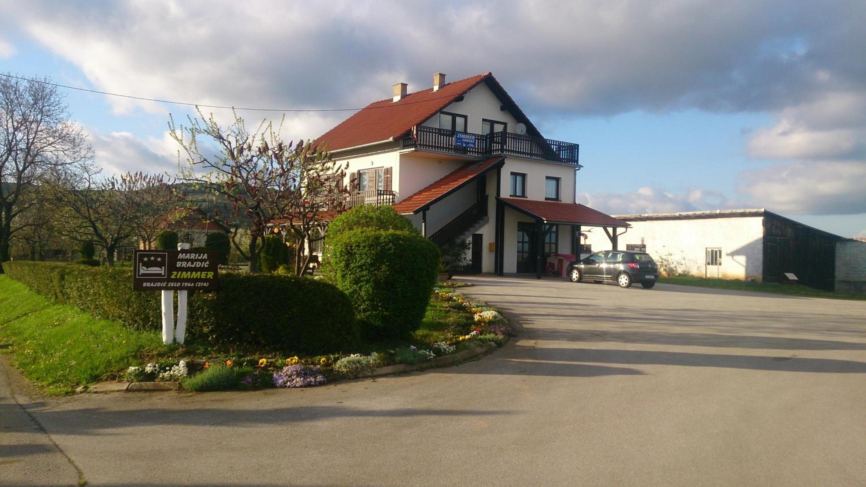 Photo 18