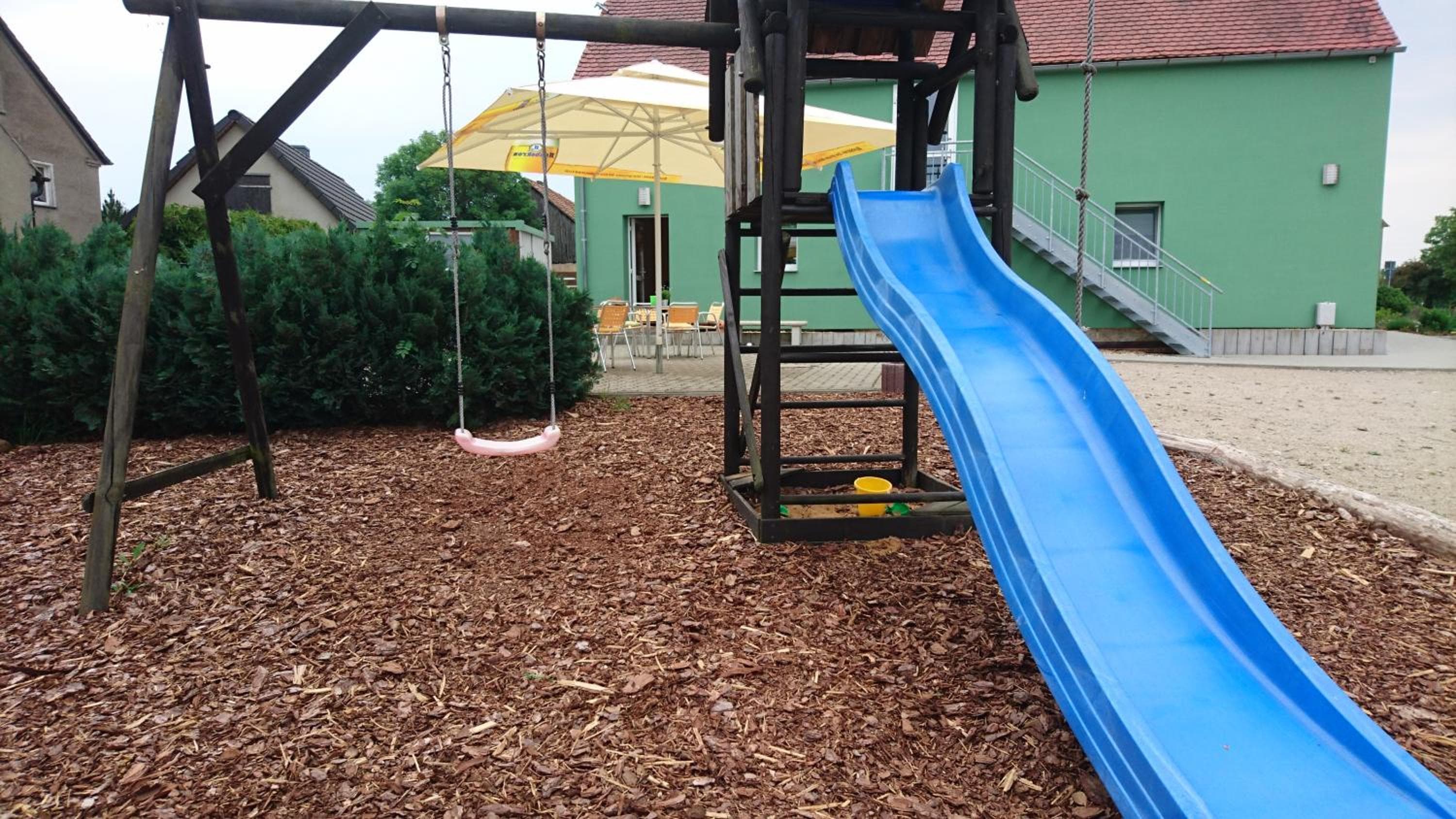 Photo 12