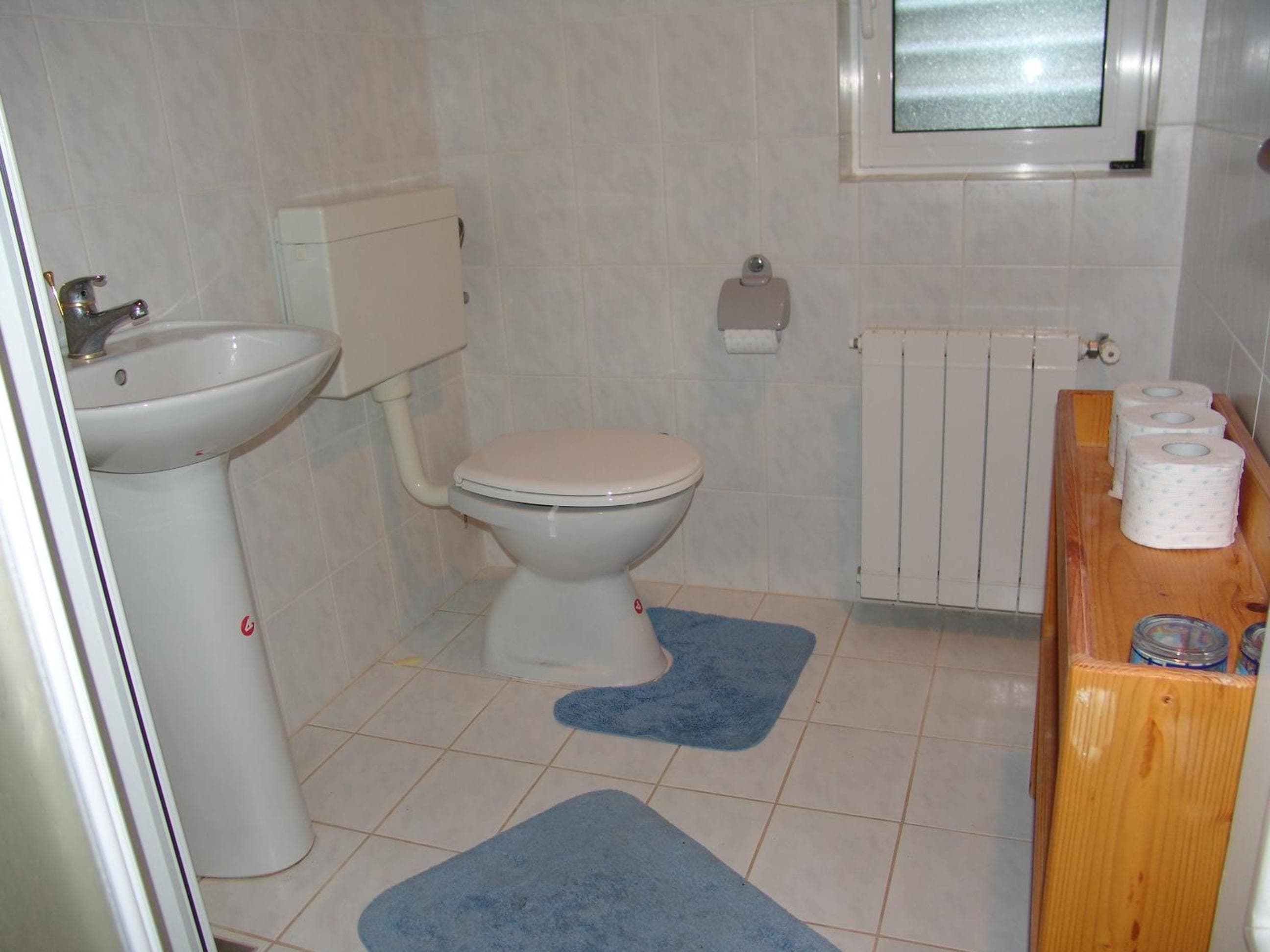 Photo 34