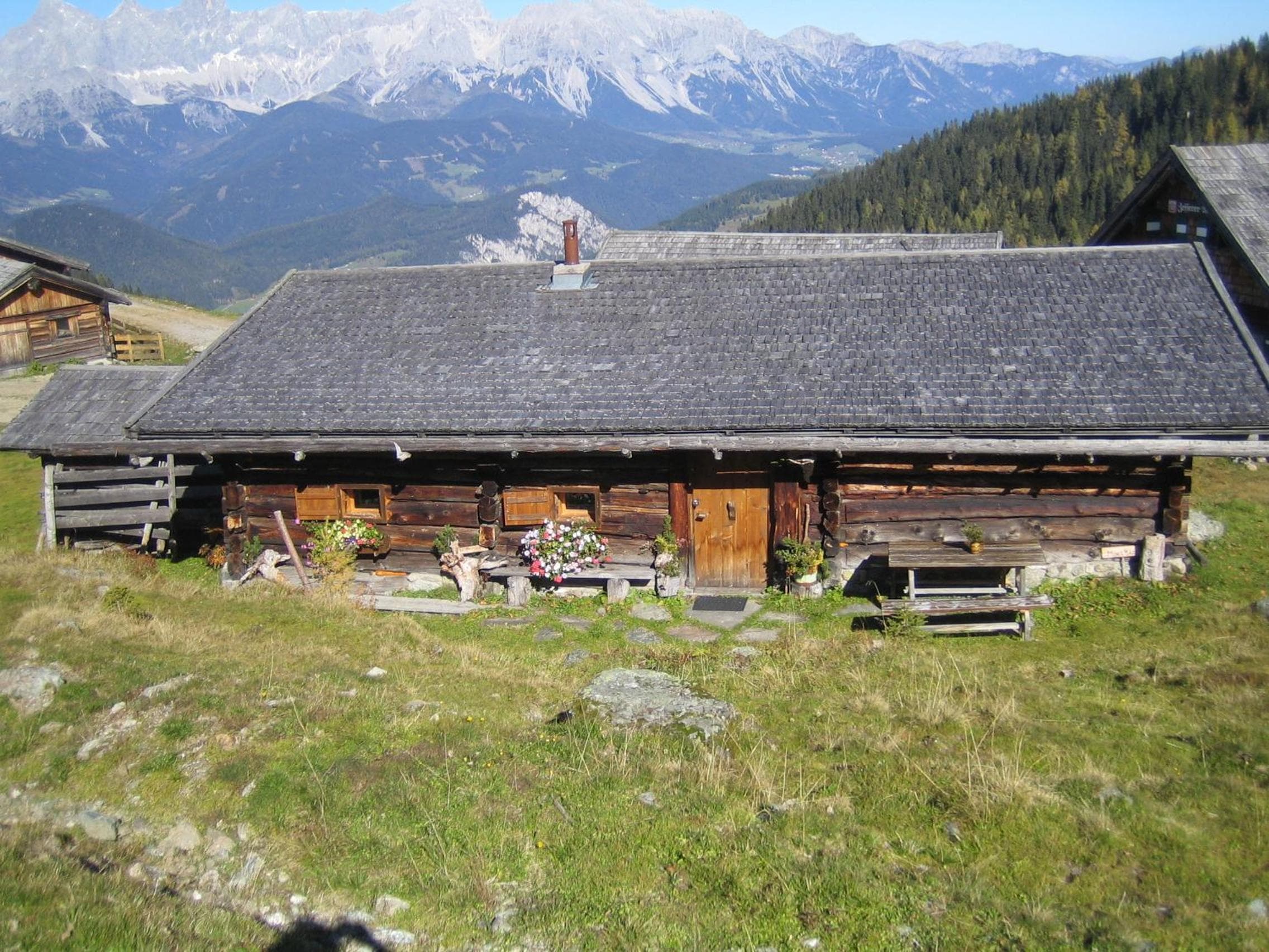Photo 34