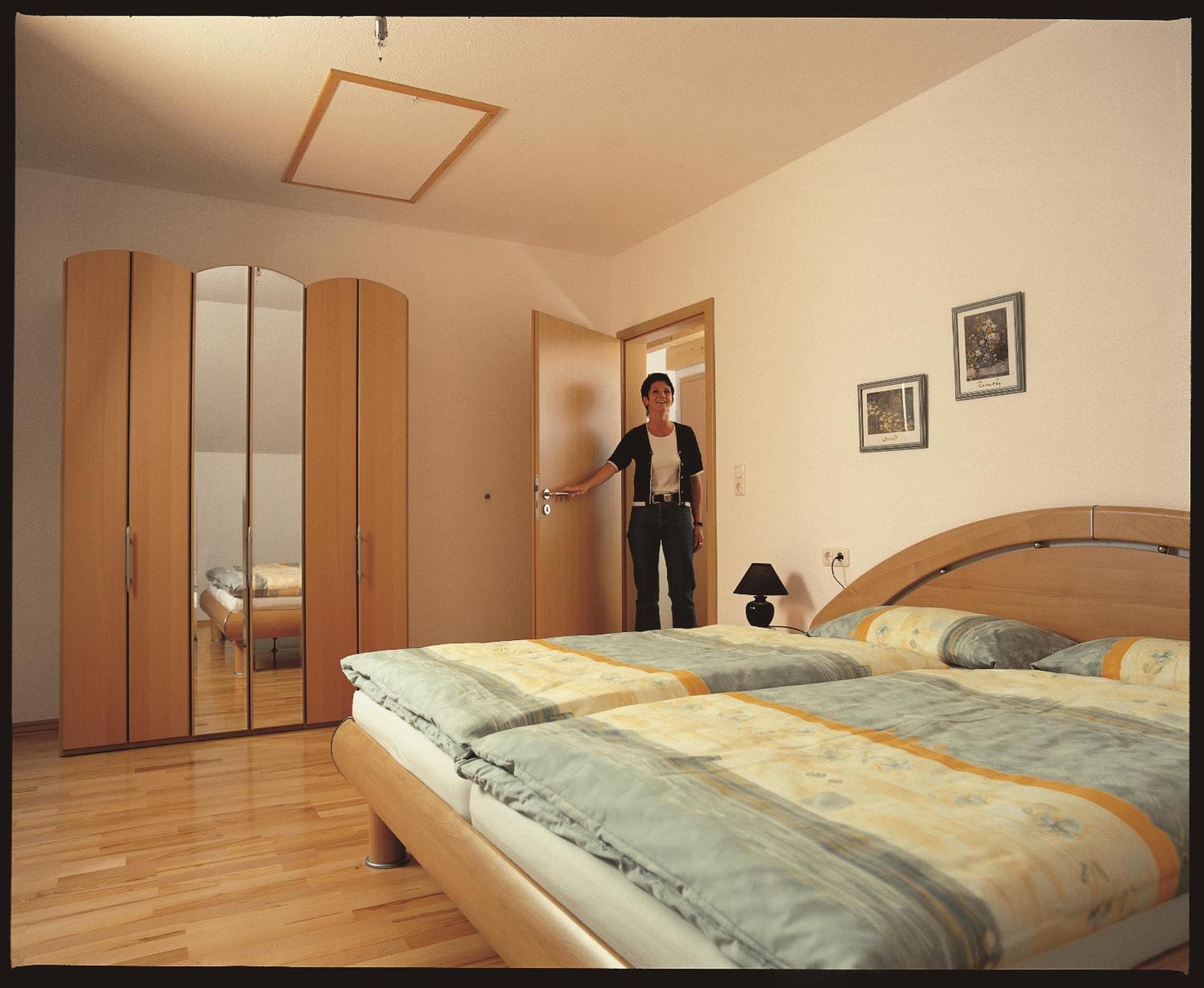 Photo 36