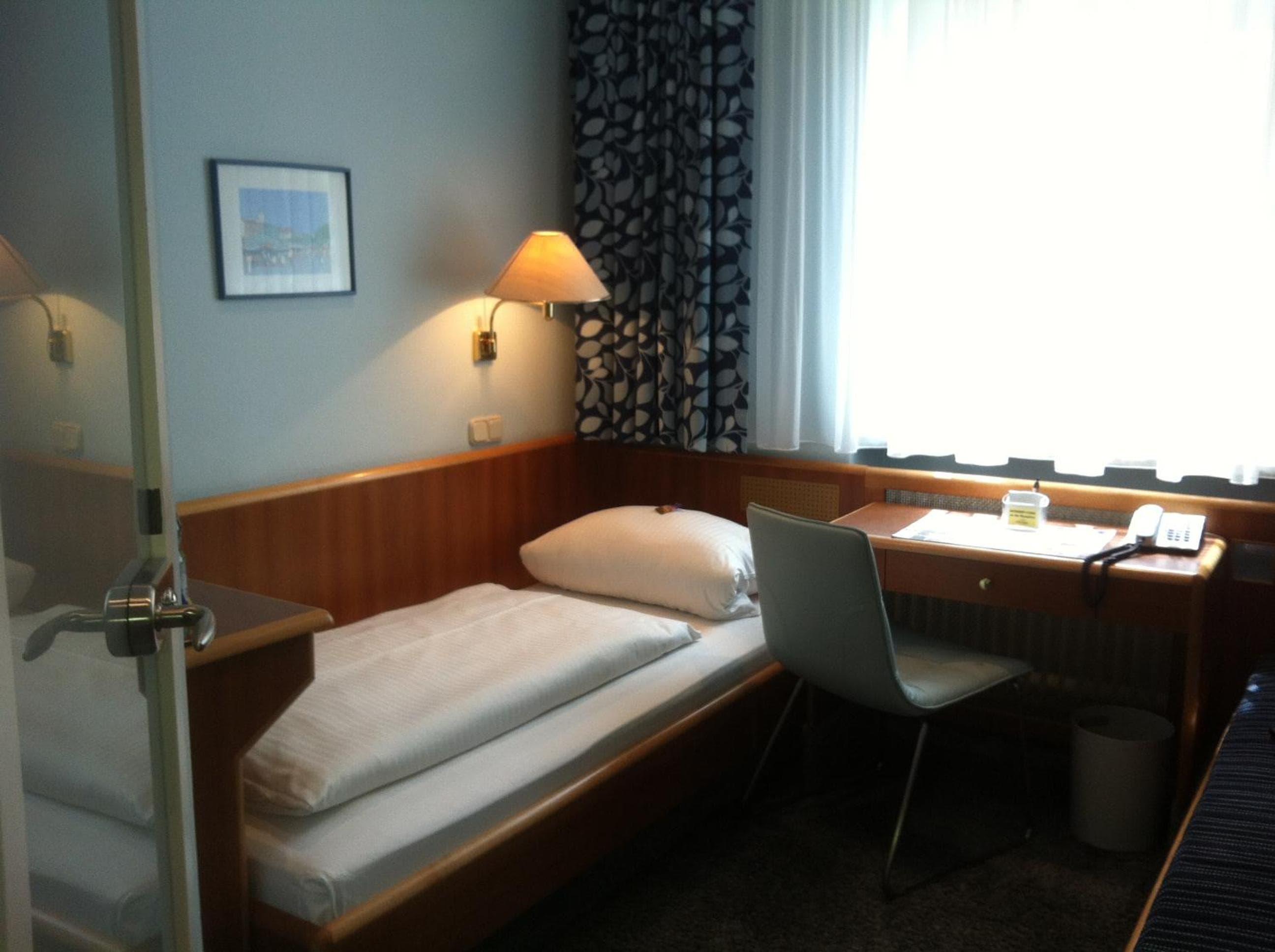 Photo 13