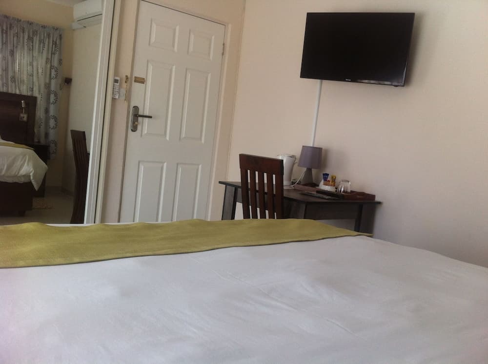 Photo 18