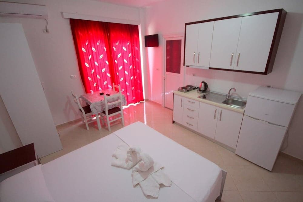 Photo 43