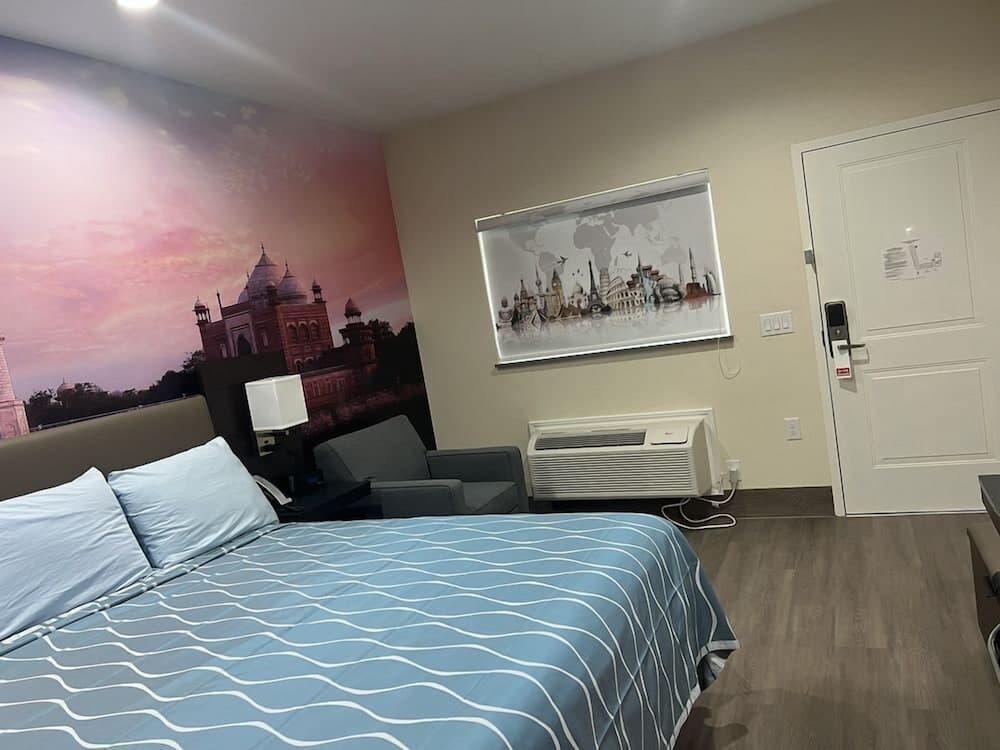 Photo 18