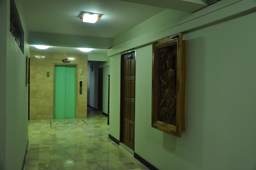Photo 19